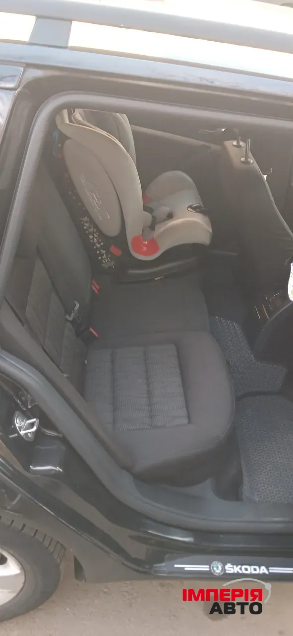 Skoda Octavia - фото 9