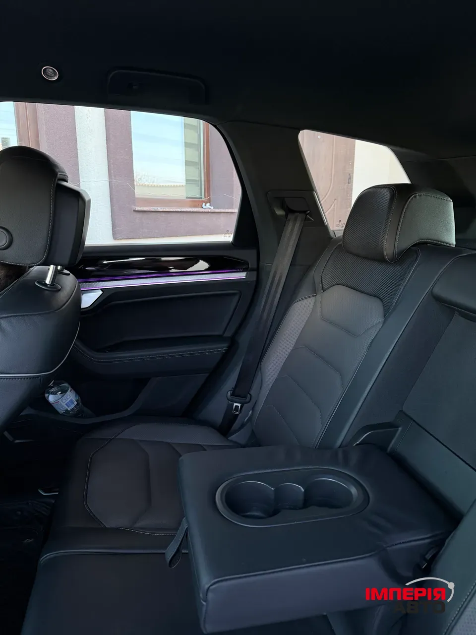 Volkswagen Touareg - фото 9