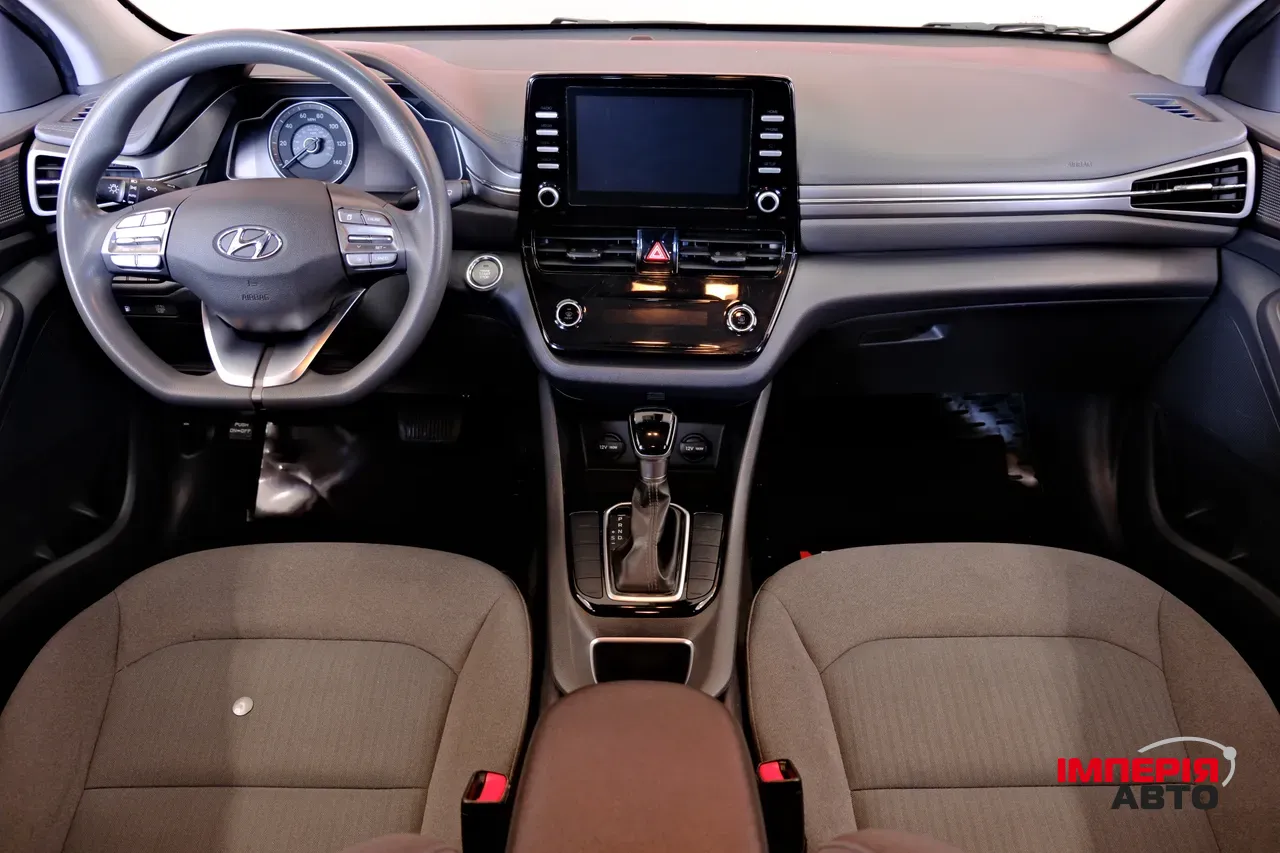 Hyundai IONIQ - фото 7
