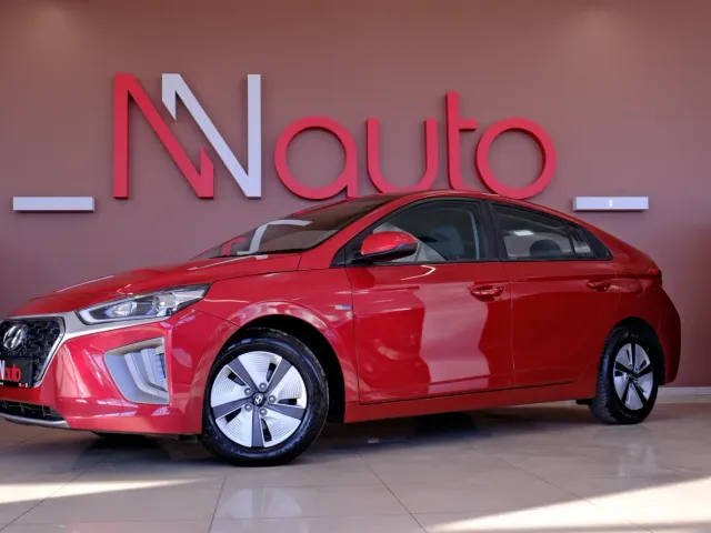 Hyundai IONIQ - фото 1