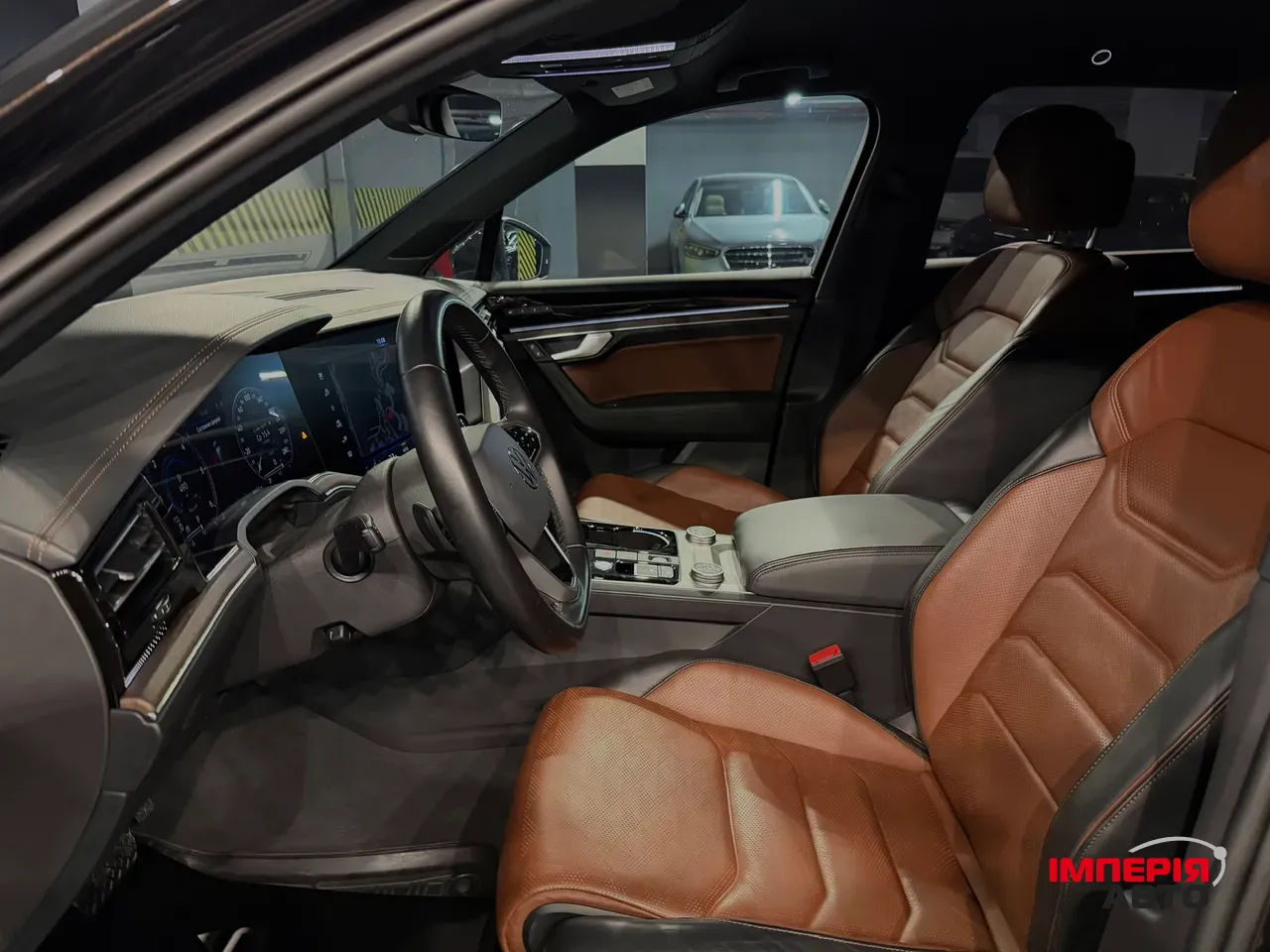 Volkswagen Touareg - фото 21