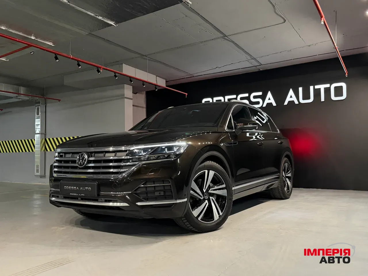 Volkswagen Touareg - фото 5