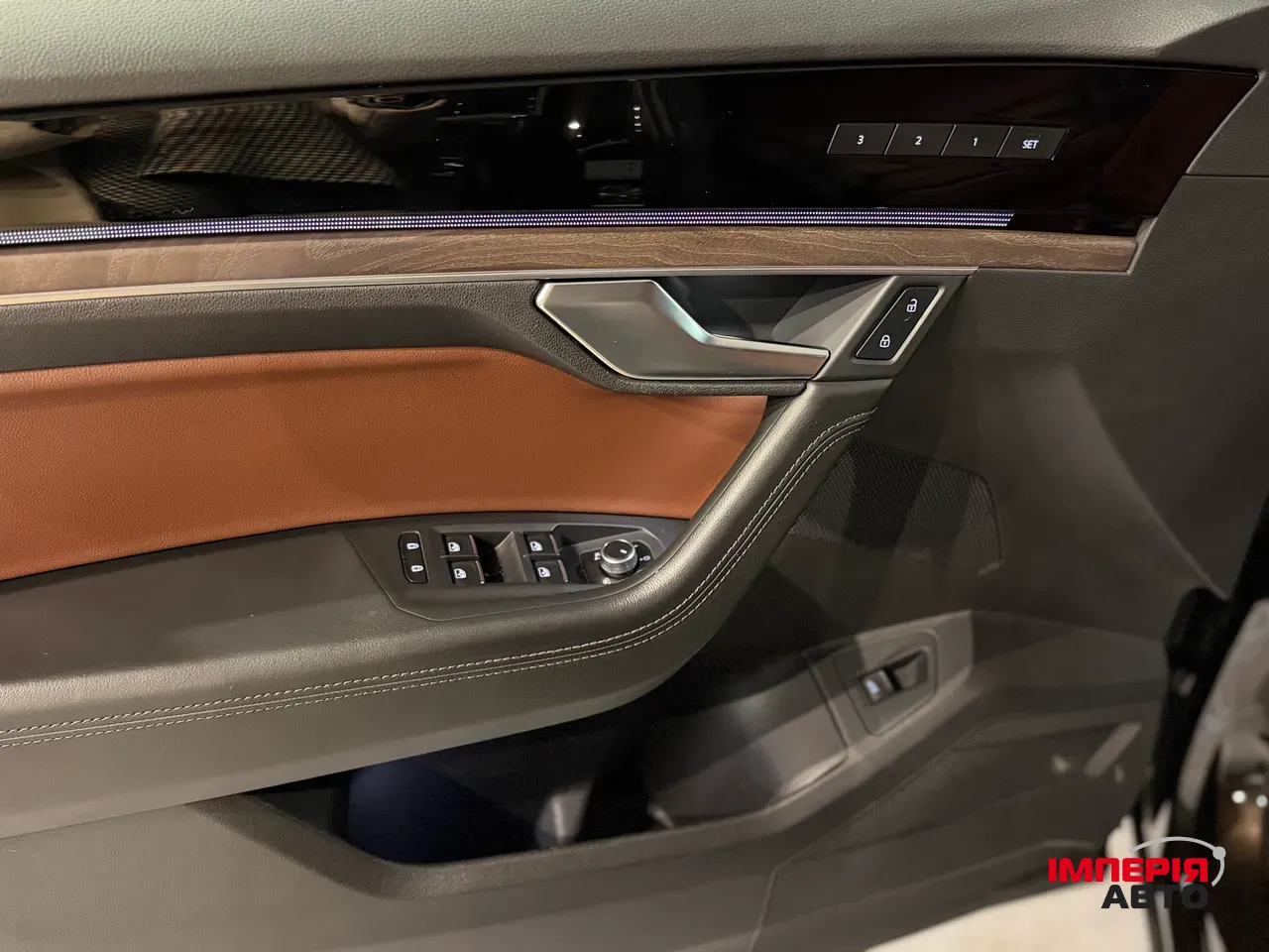 Volkswagen Touareg - фото 15