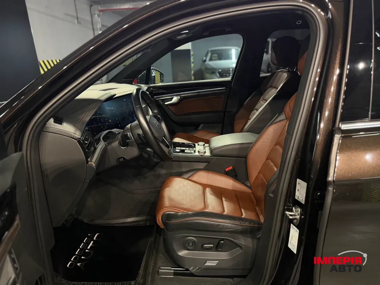 Volkswagen Touareg - фото 17