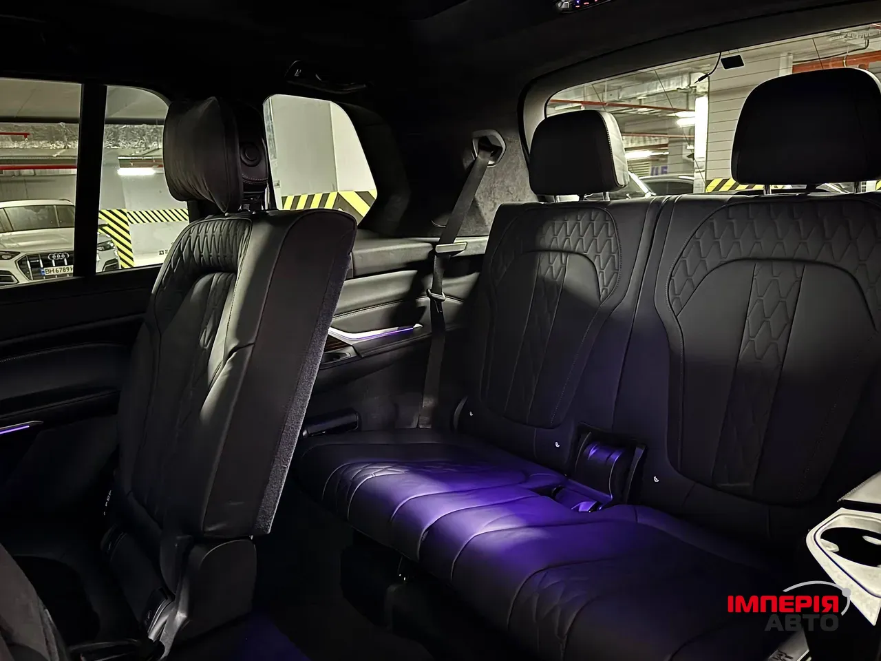 BMW X7 - фото 17