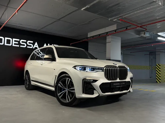 BMW X7 - фото 5