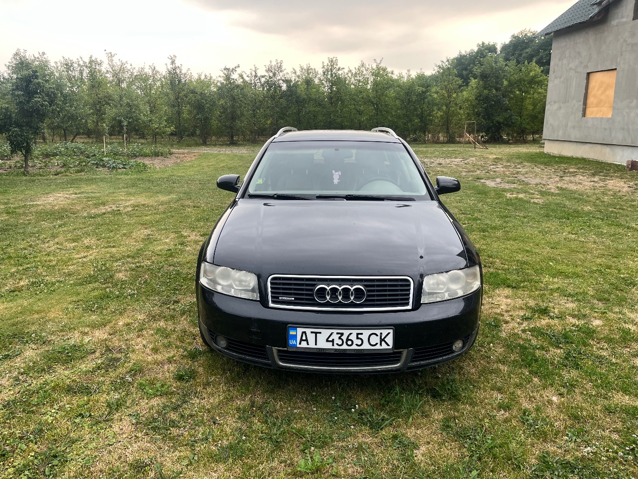 Audi A4 - фото 3