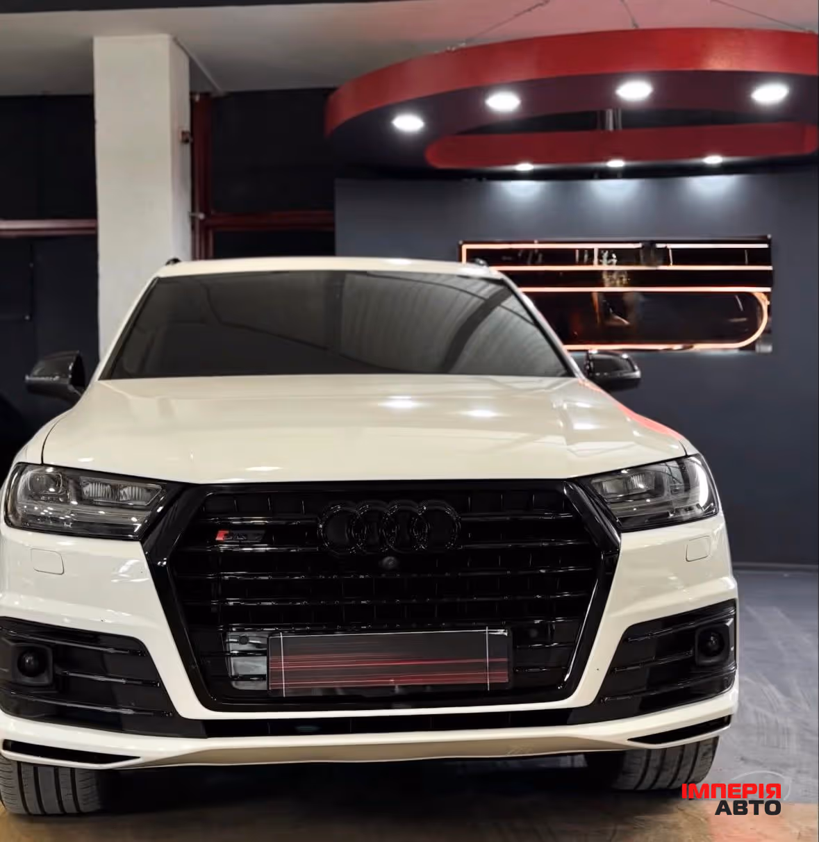 Audi Q7 - фото 7