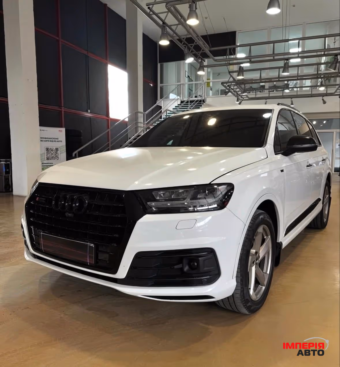 Audi Q7 - фото 6