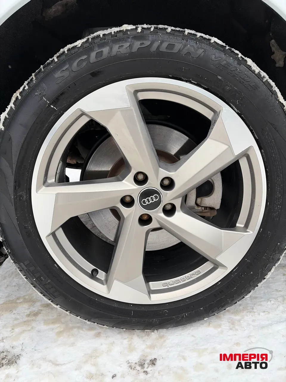 Audi Q7 - фото 15