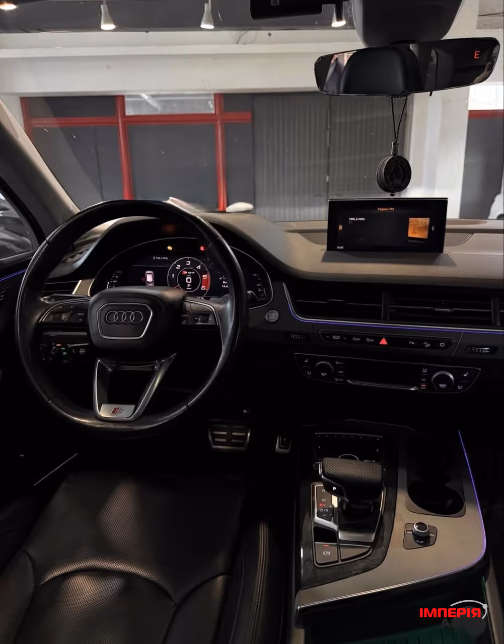 Audi Q7 - фото 15