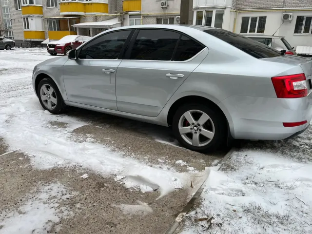 Skoda Octavia - фото 3