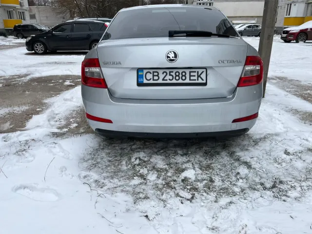 Skoda Octavia - фото 2