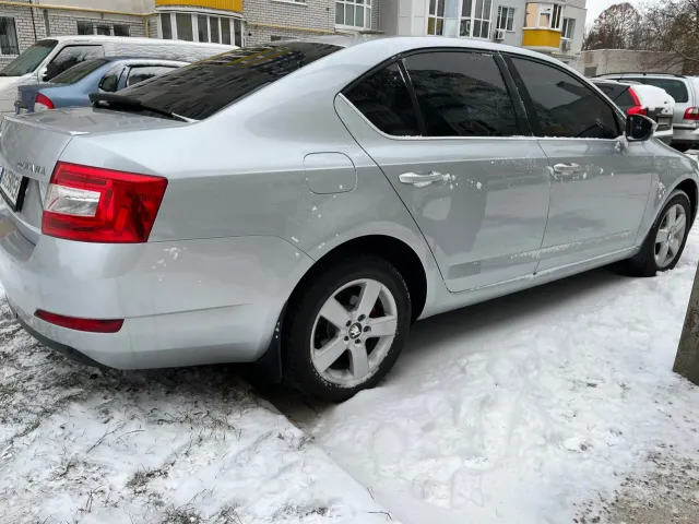Skoda Octavia - фото 5