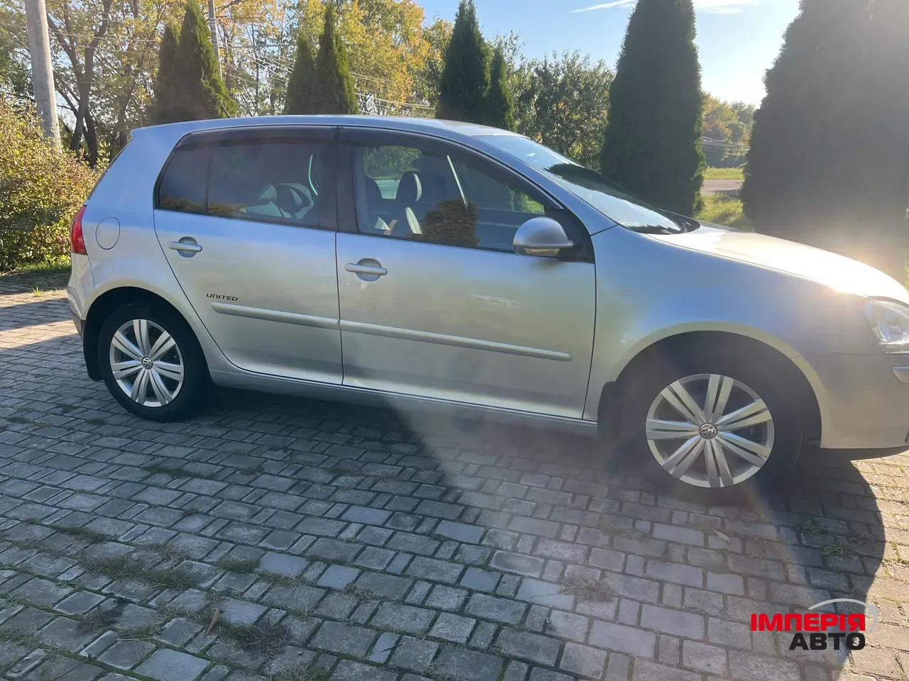 Volkswagen Golf - фото 9