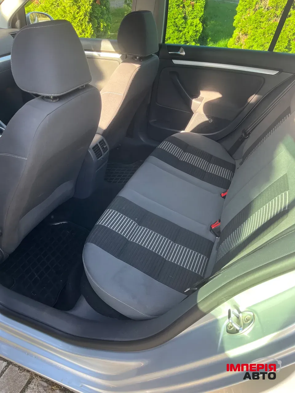 Volkswagen Golf - фото 3