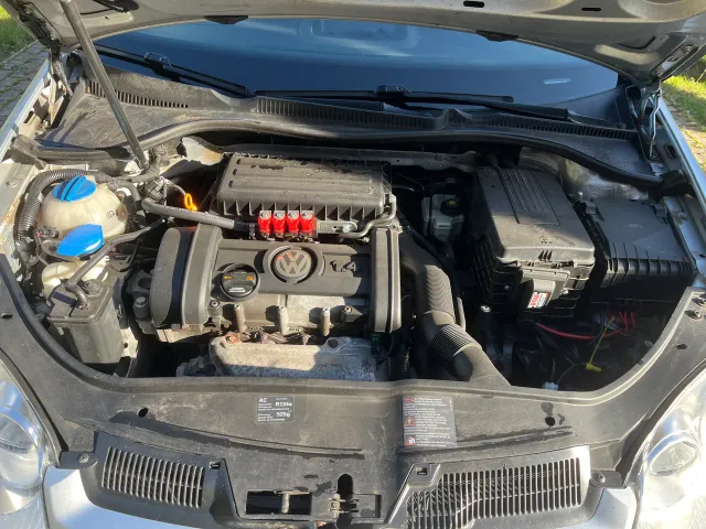 Volkswagen Golf - фото 2