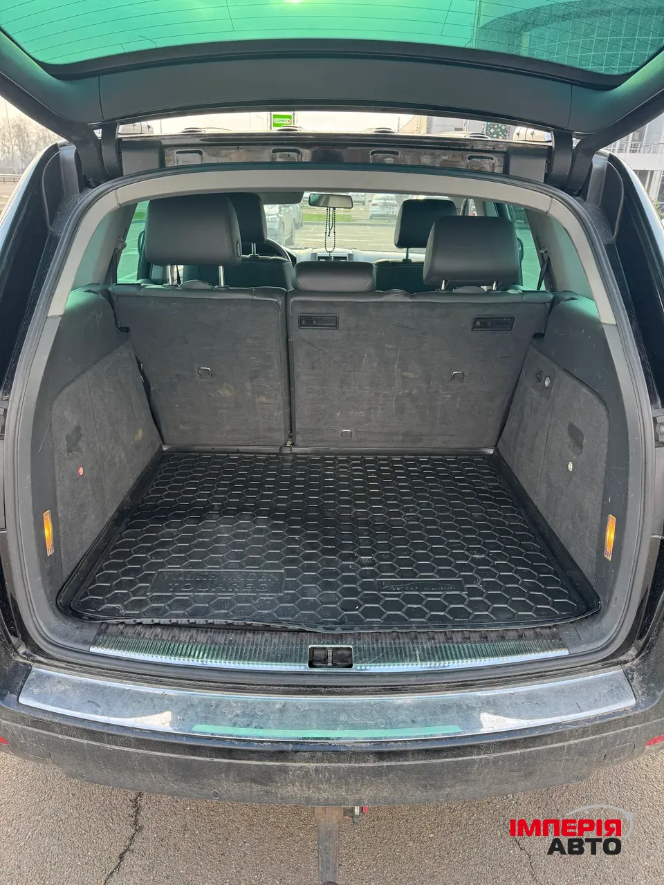 Volkswagen Touareg - фото 9