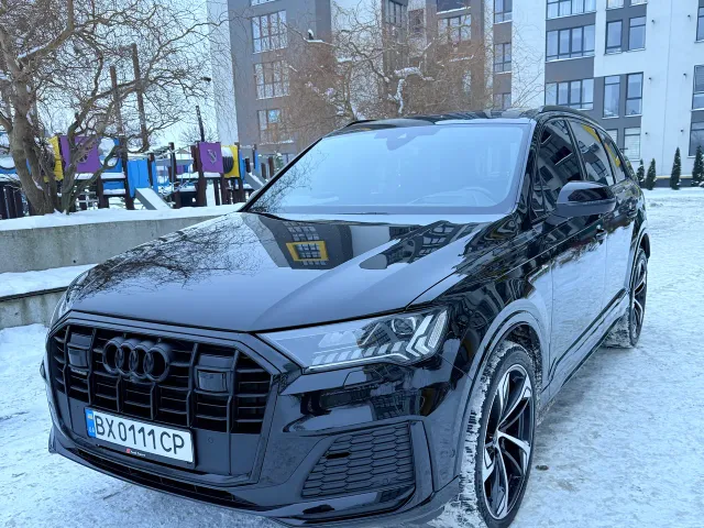 Audi Q7 - фото 2