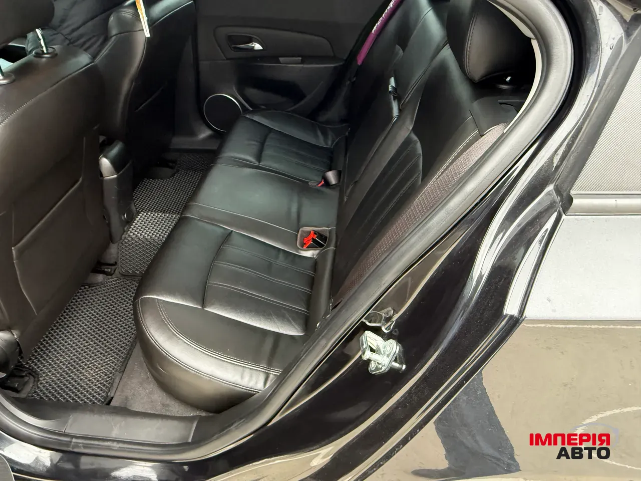Chevrolet Cruze - фото 5