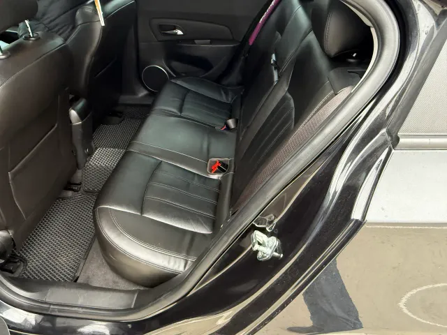 Chevrolet Cruze - фото 5