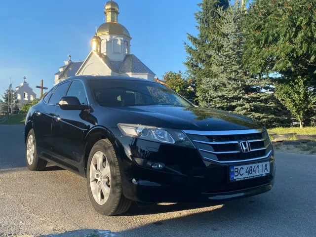 Honda Crosstour - фото 1