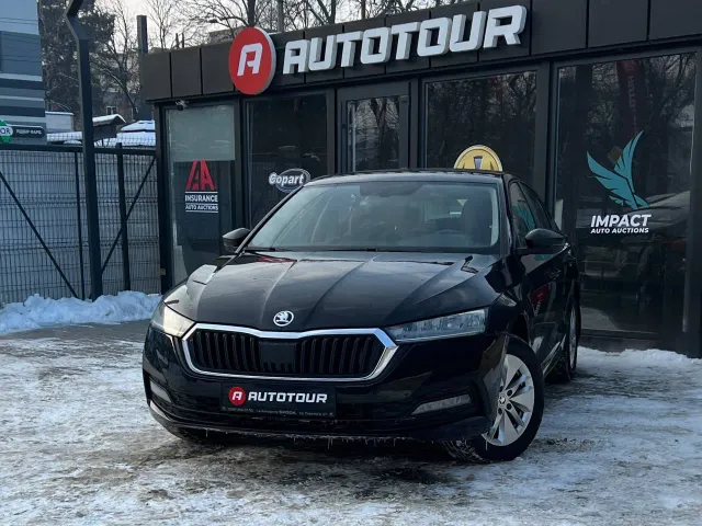 Skoda Octavia - фото 1