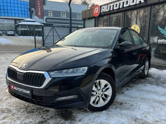 Skoda Octavia - фото 2