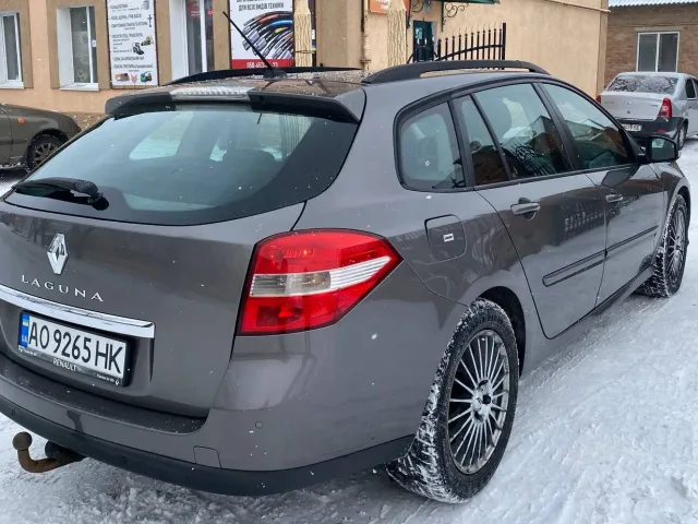 Renault Laguna - фото 3