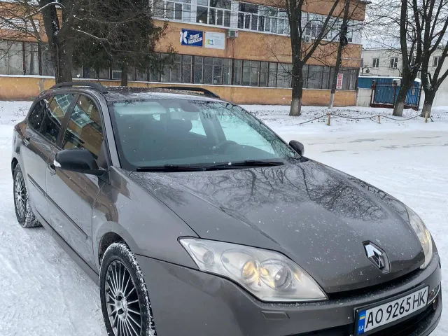 Renault Laguna - фото 5