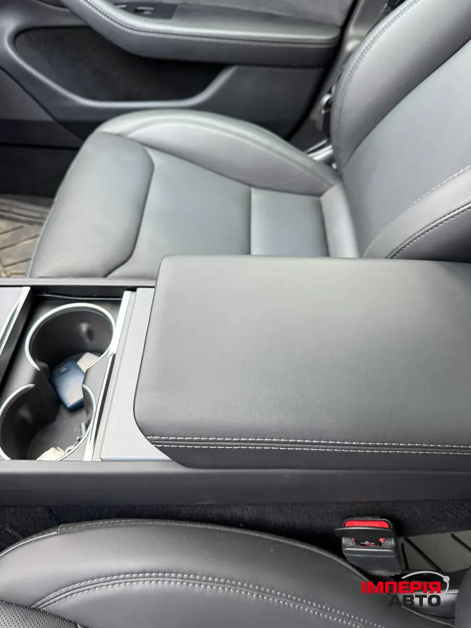 Tesla Model 3 - фото 16