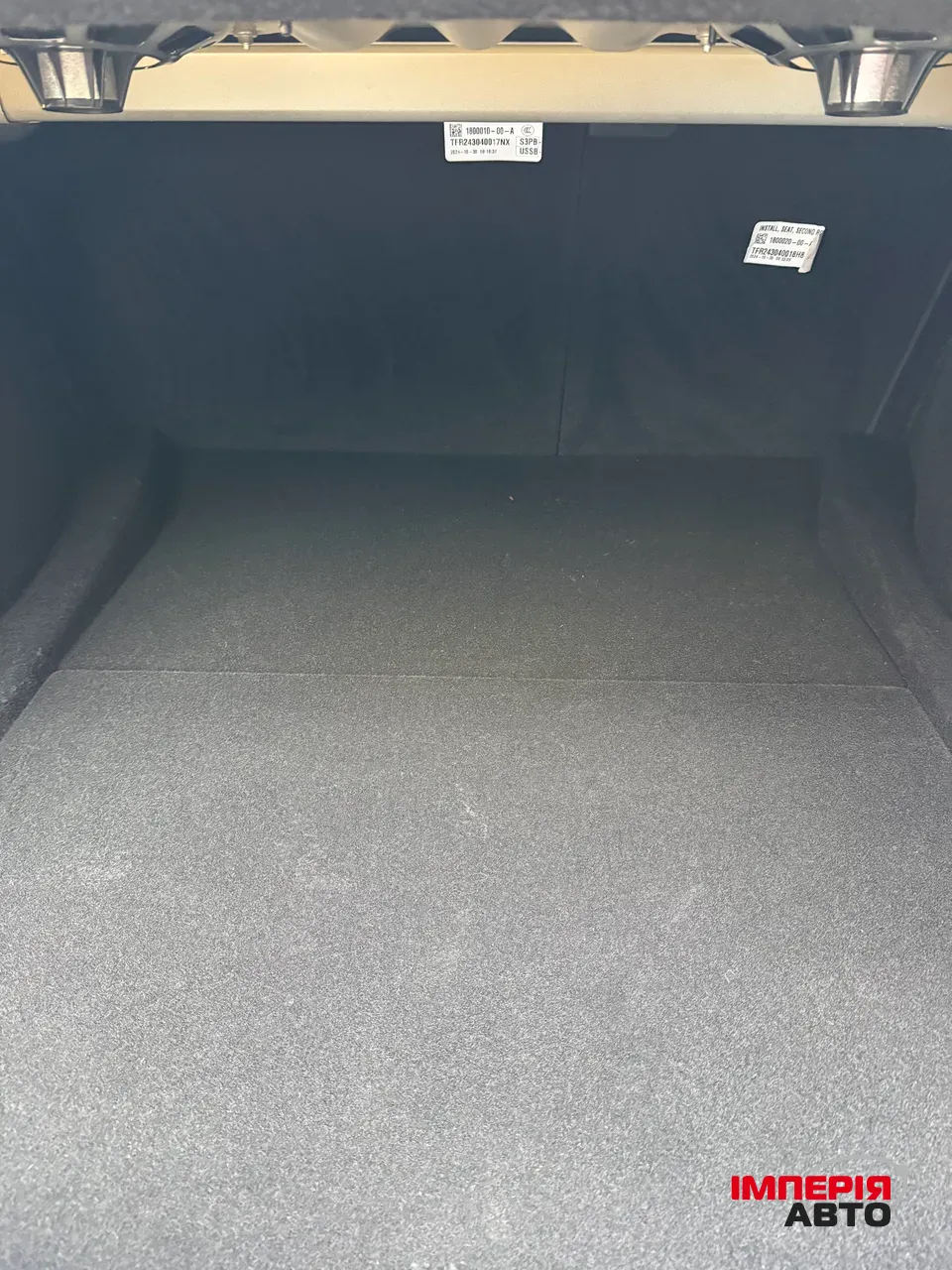 Tesla Model 3 - фото 14