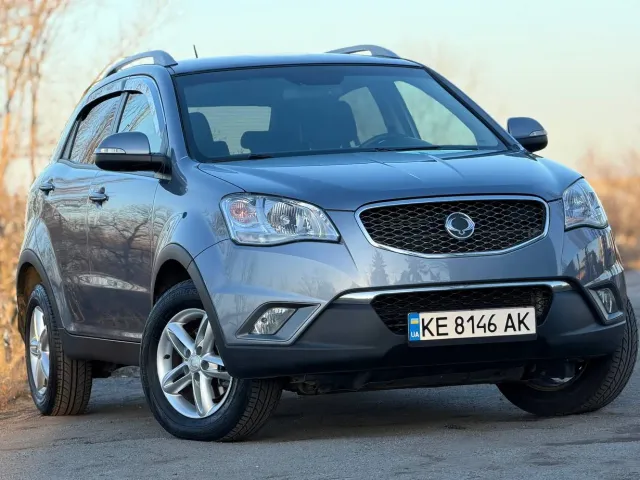 SsangYong Korando - фото 1