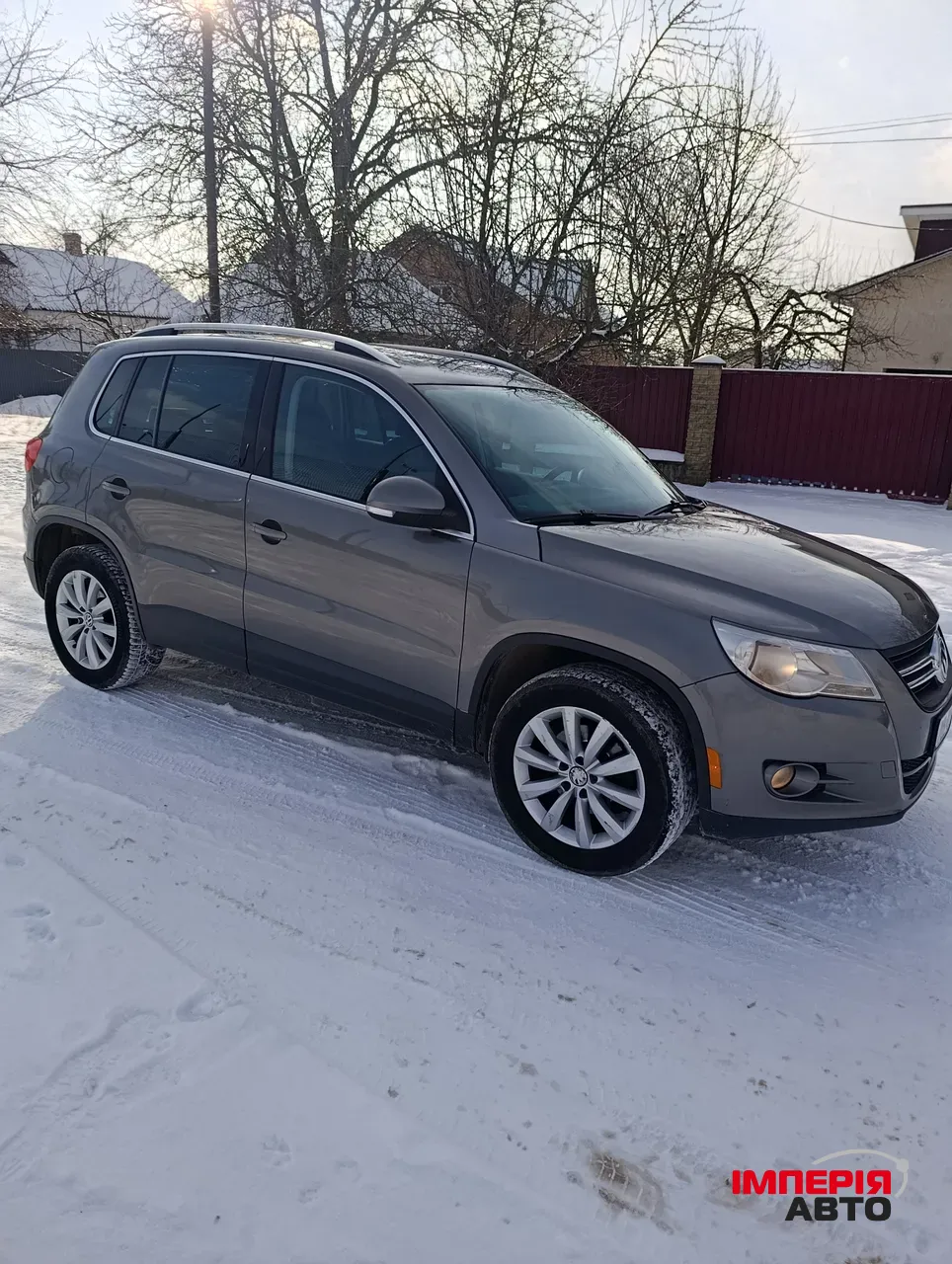 Volkswagen Tiguan - фото 4