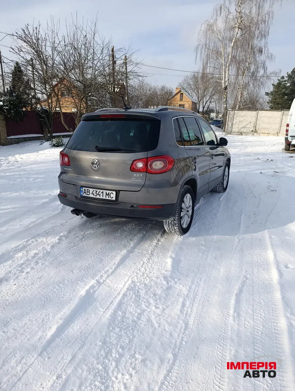 Volkswagen Tiguan - фото 5