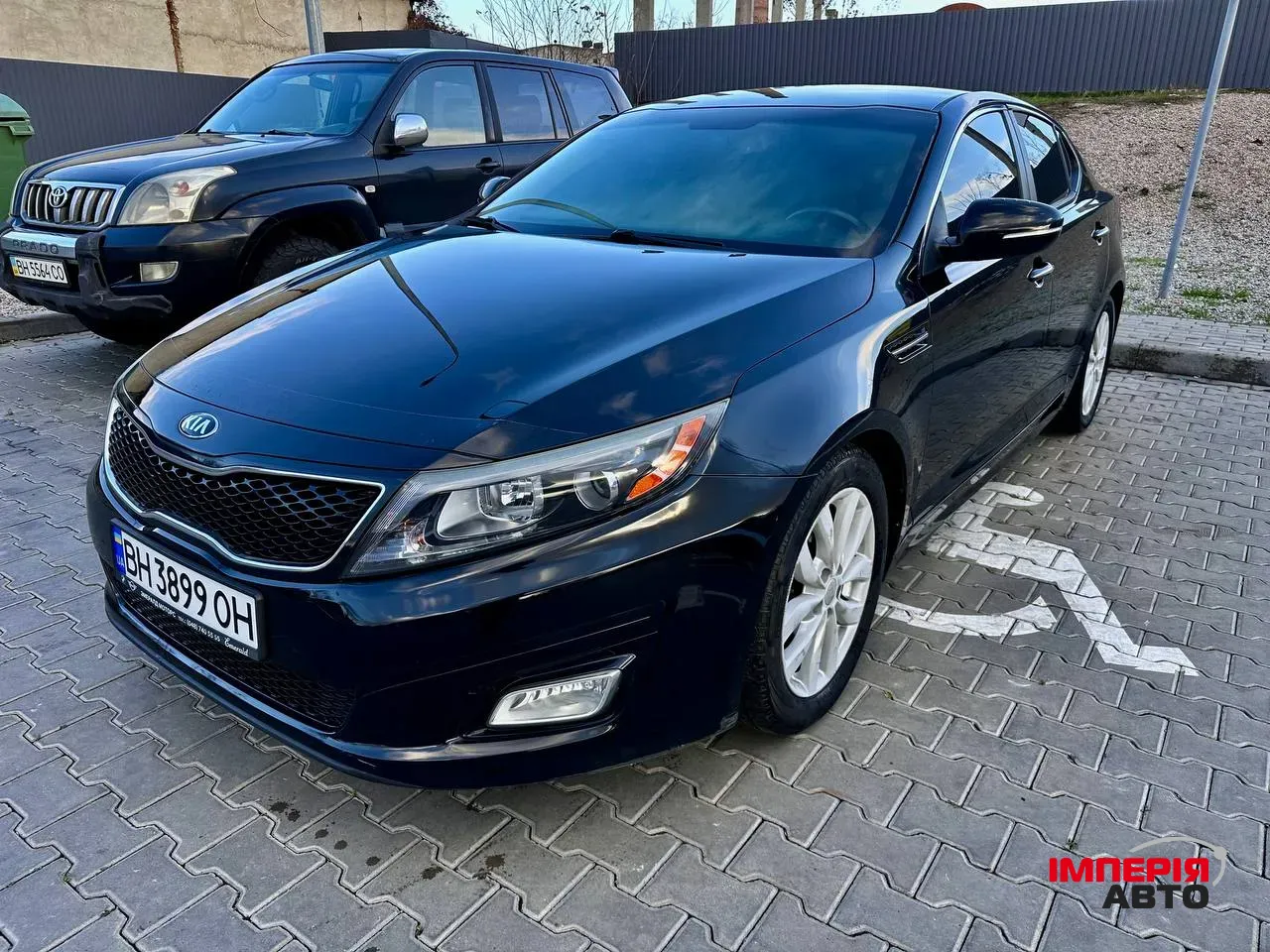 Kia Optima - фото 1