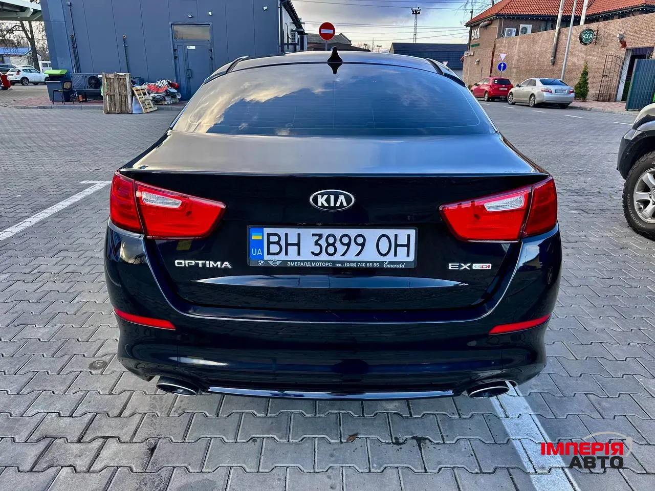 Kia Optima - фото 5