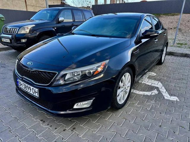 Kia Optima - фото 1