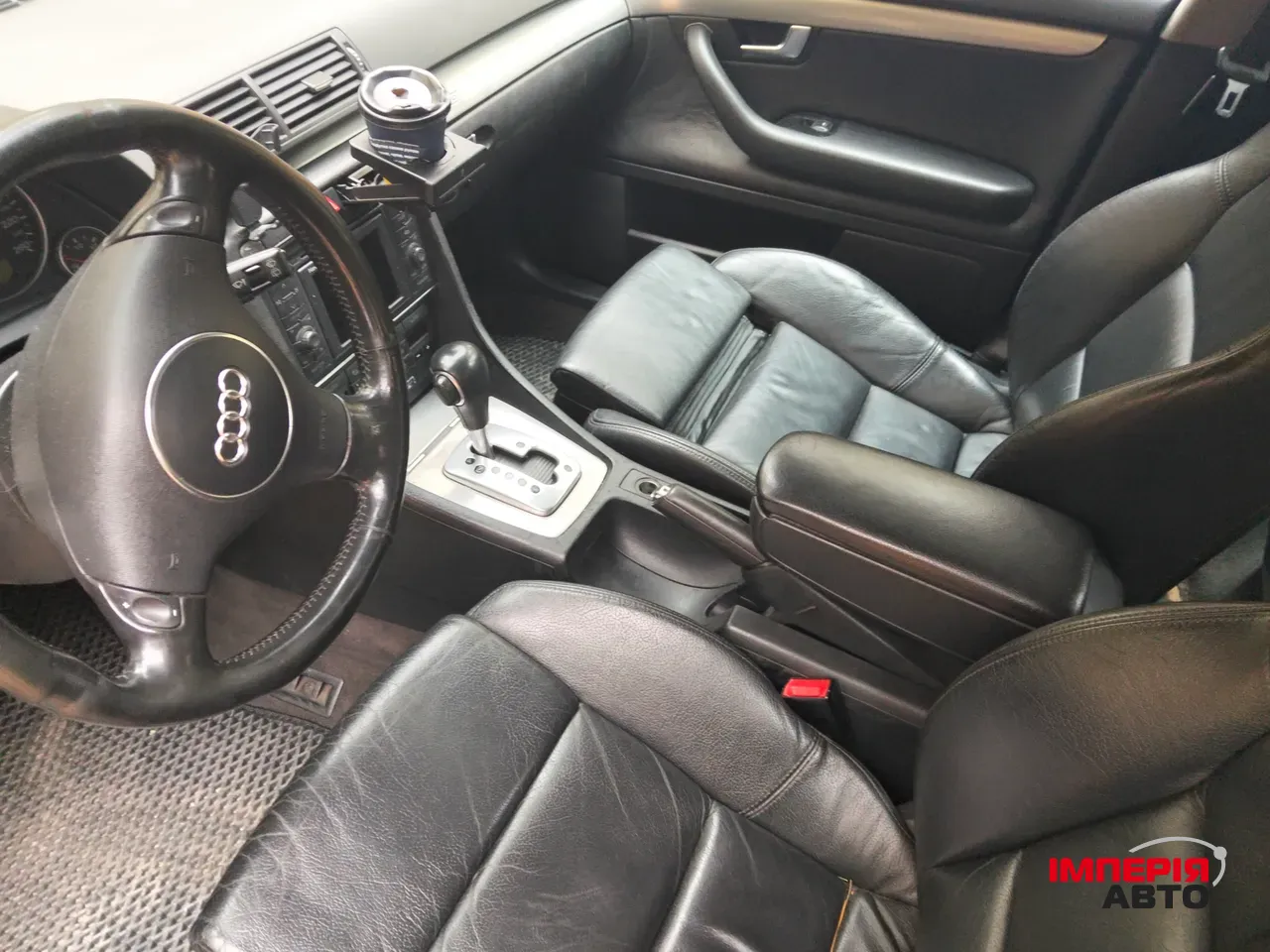 Audi A4 - фото 1