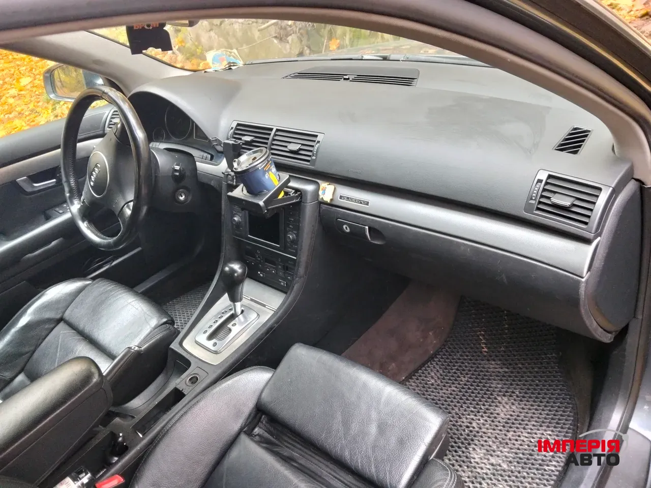 Audi A4 - фото 7