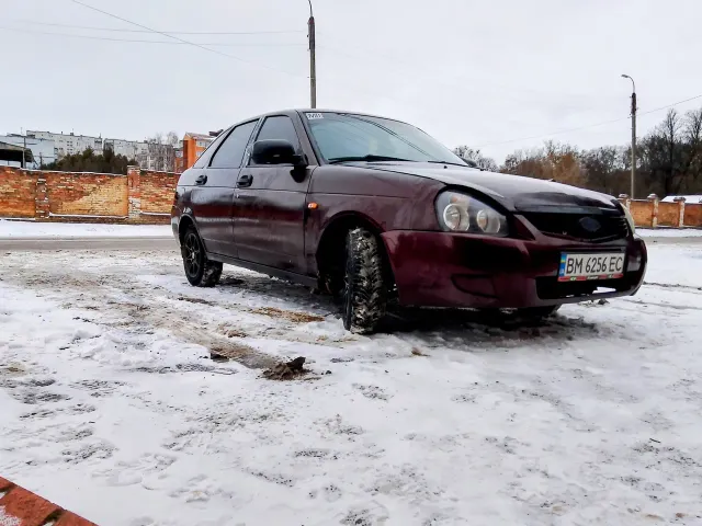 Lada (ВАЗ) Priora - фото 1