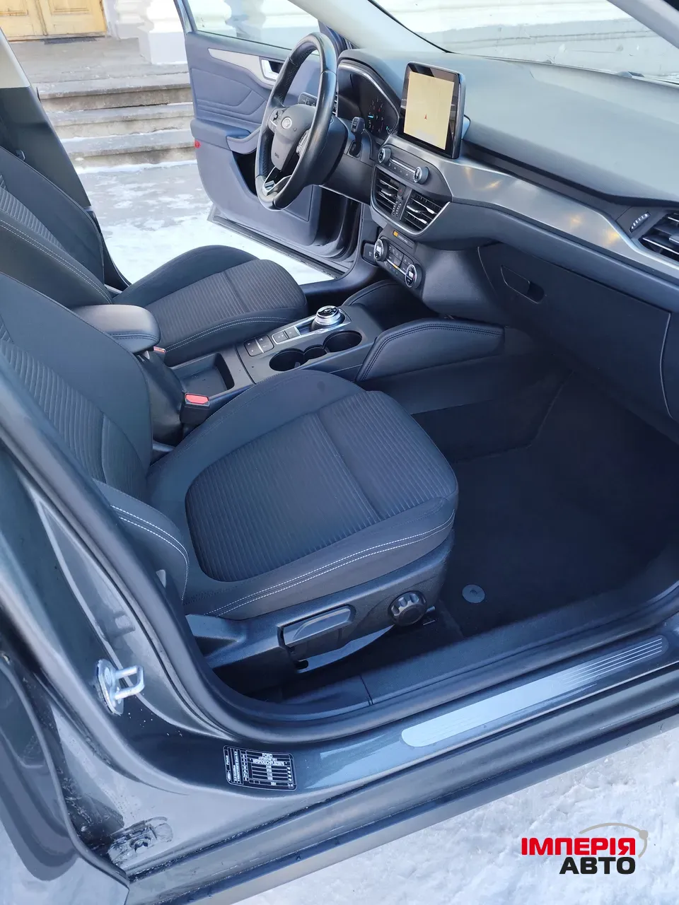 Ford Focus - фото 12