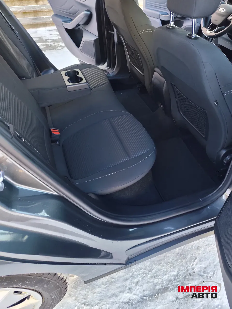 Ford Focus - фото 11