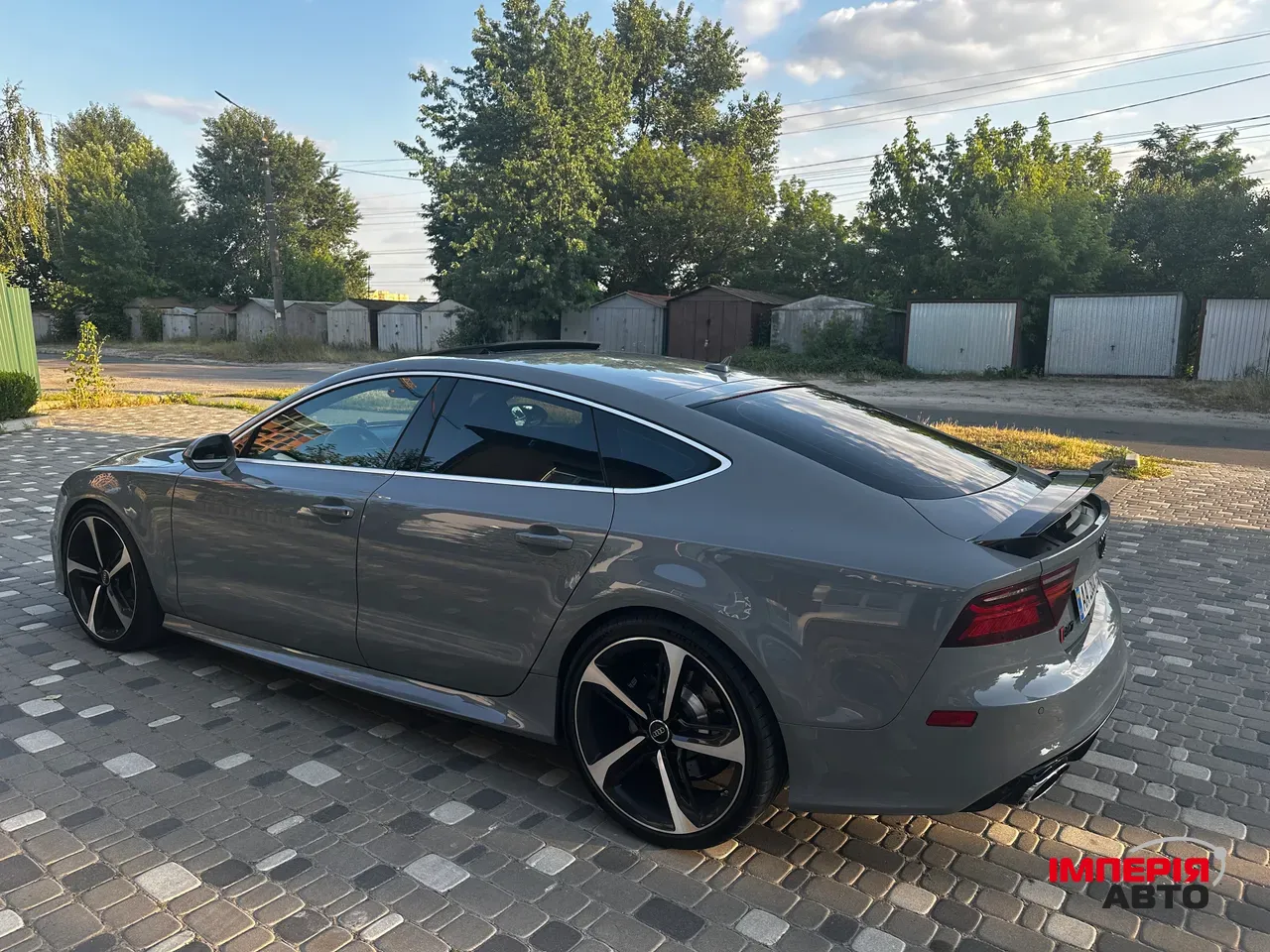Audi RS 7 - фото 4