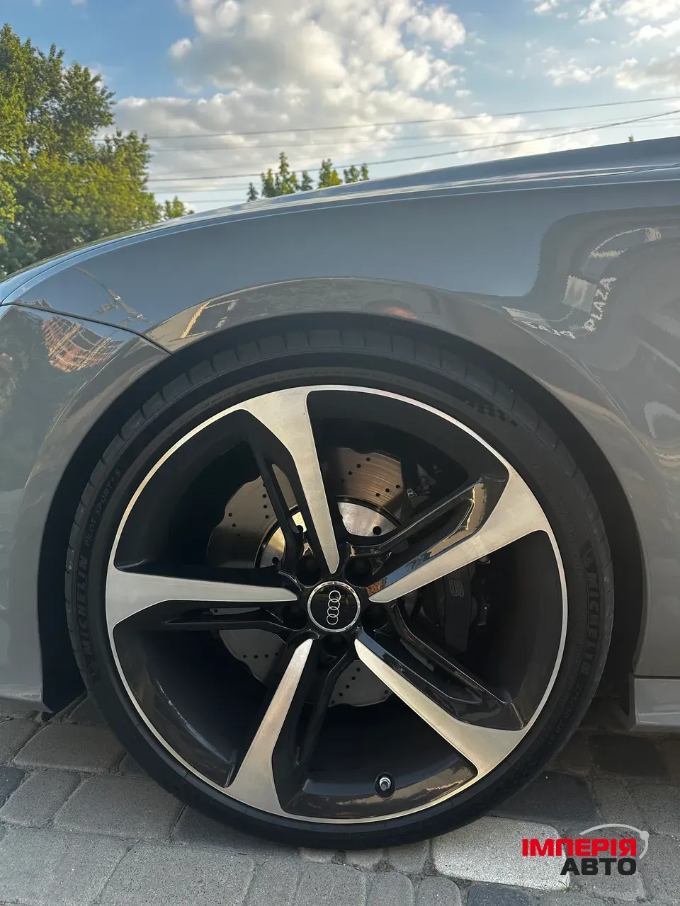 Audi RS 7 - фото 14