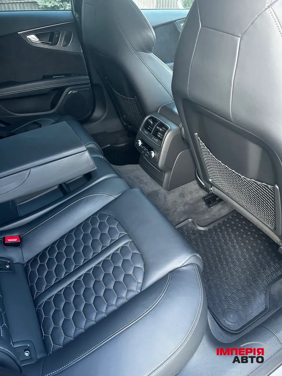 Audi RS 7 - фото 35