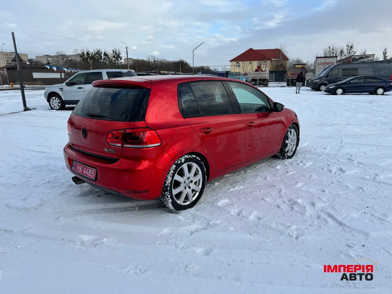 Volkswagen Golf - фото 4