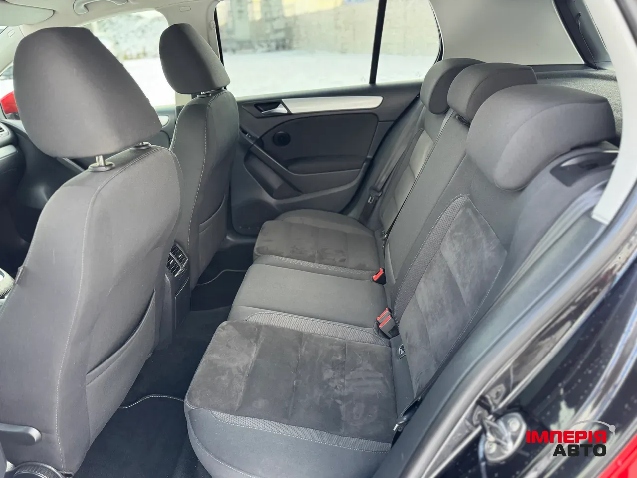 Volkswagen Golf - фото 19