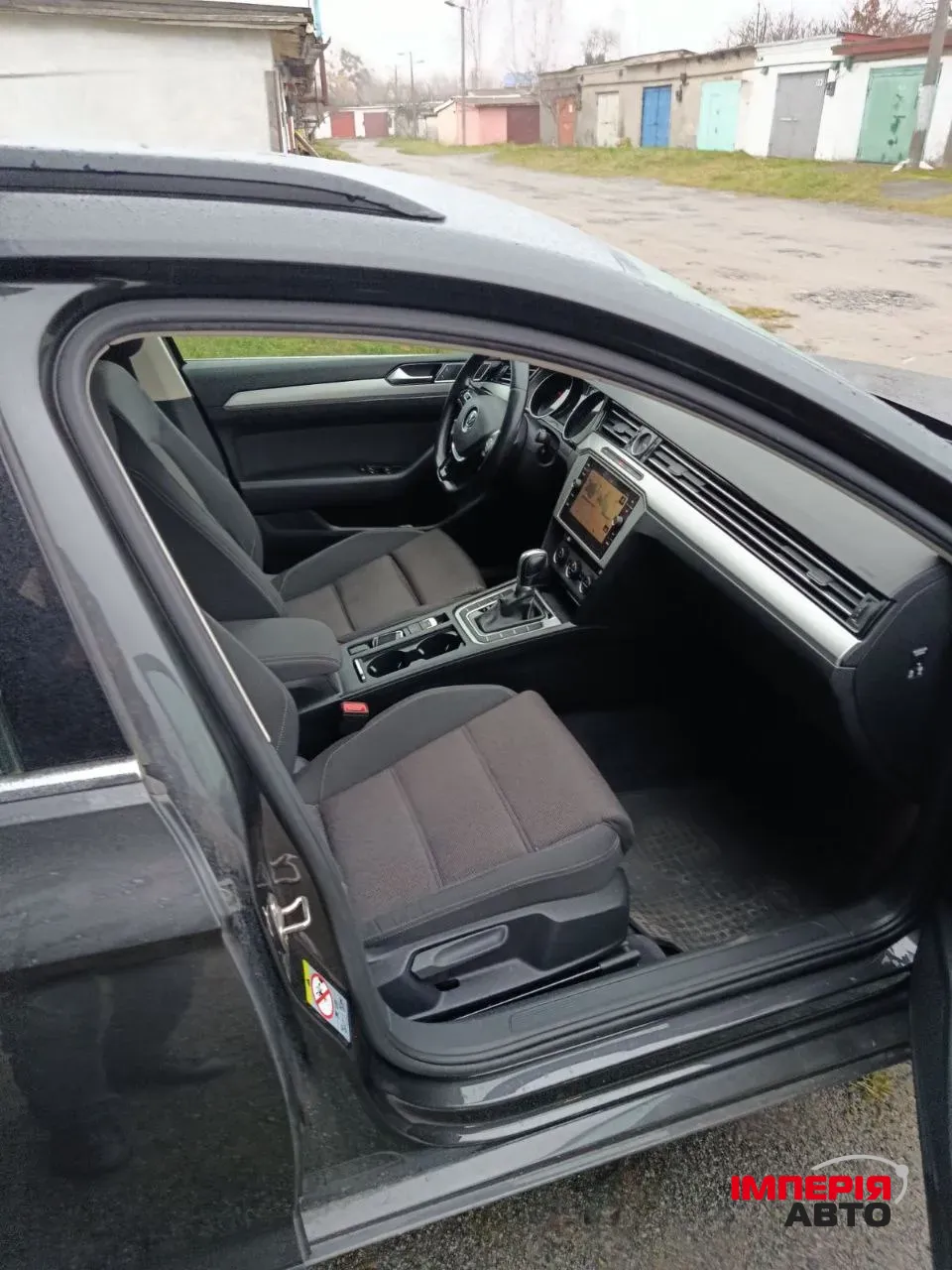 Volkswagen Passat - фото 5