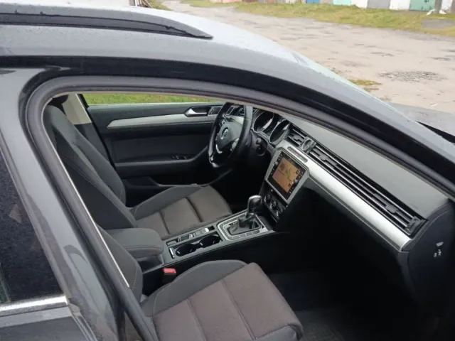 Volkswagen Passat - фото 5